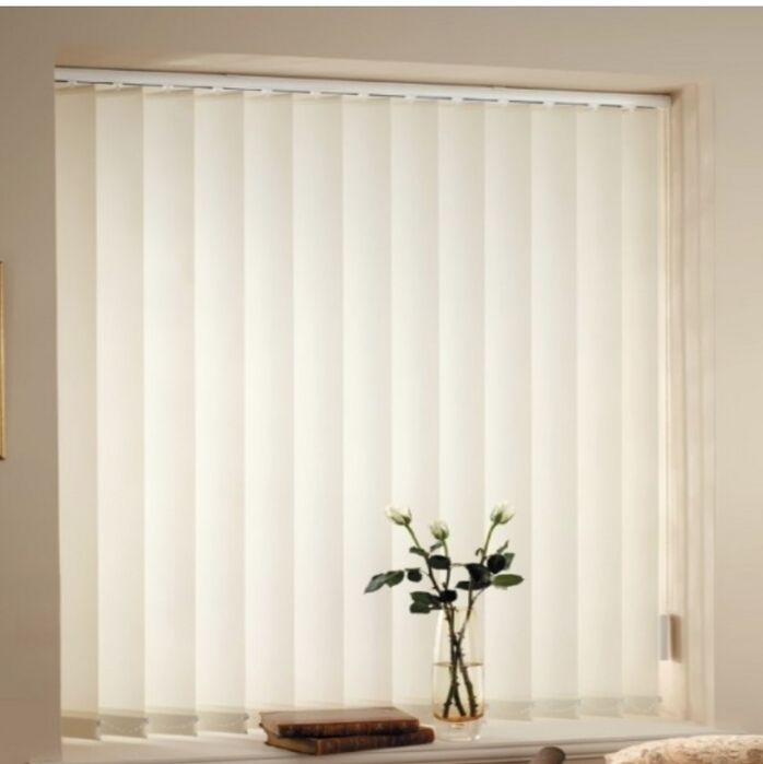 Жалюзи 2 штук, можно в кухню,, в спальню,, в хорошем состоянии