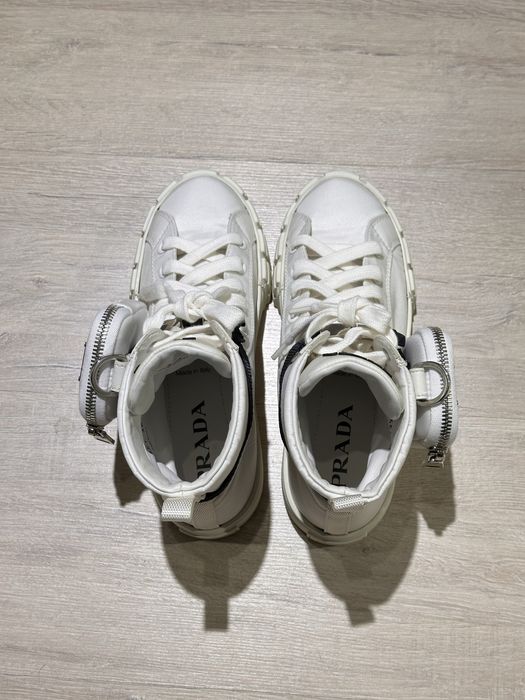 Женские кеды Prada