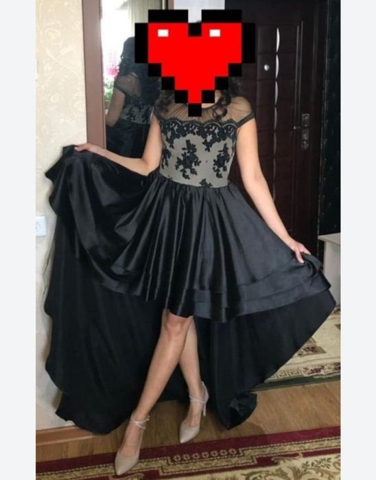 Продам дешево платье на мероприятия