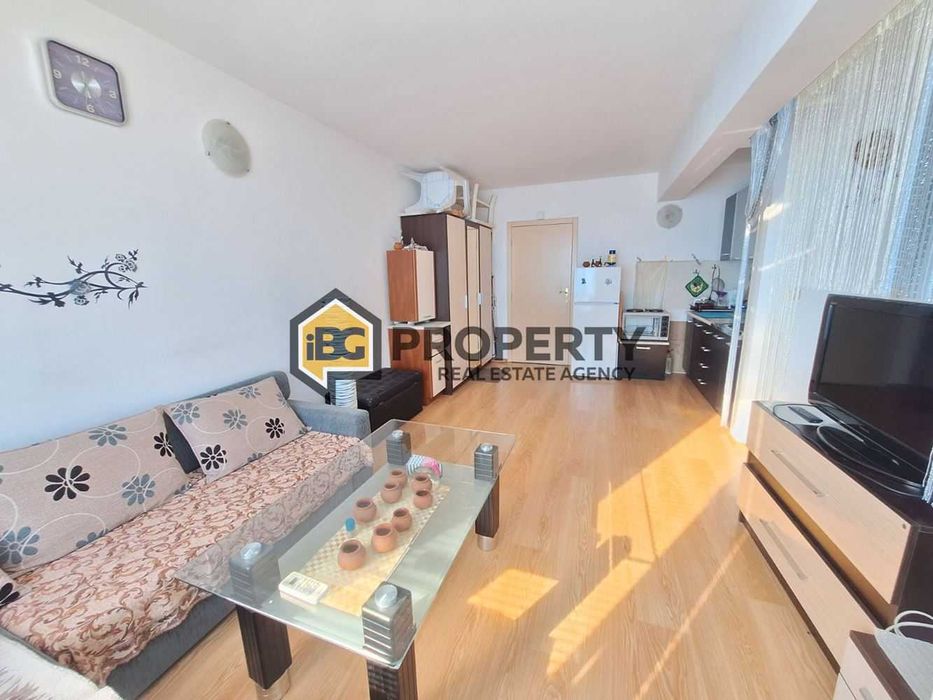 Продава се Едностаен апартамент в Бяла - 44 кв.м за 545 €/кв.м - Снимка #1