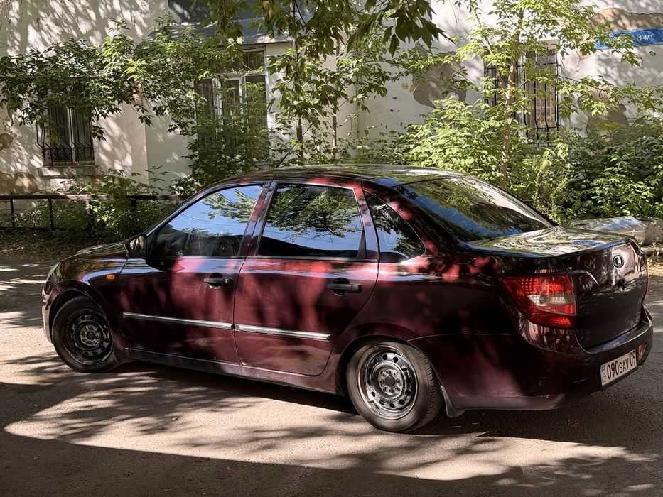 Продам lada granta