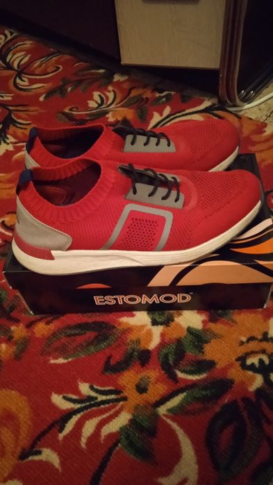 Продам мужской обувь