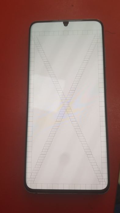 Оригинален Lcd дисплей за Samsung s20 с малко черно петно