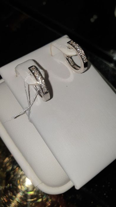 Серьги  с бриллиантами