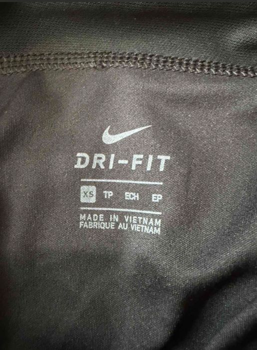 Дамски спортни къси панталонки Nike Dri-FIT Running