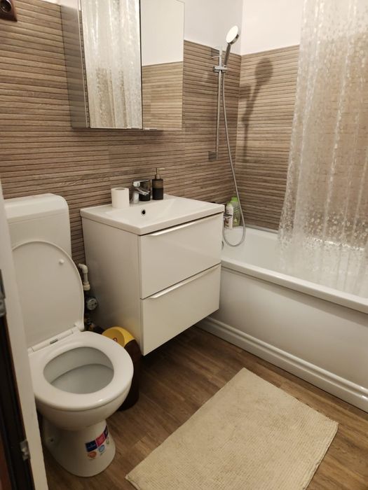 Apartamente de vanzare