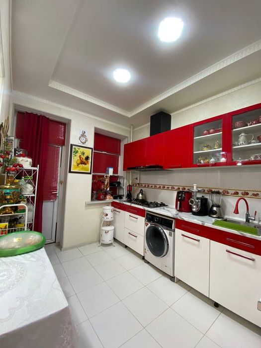 квартира двухэтажная продам