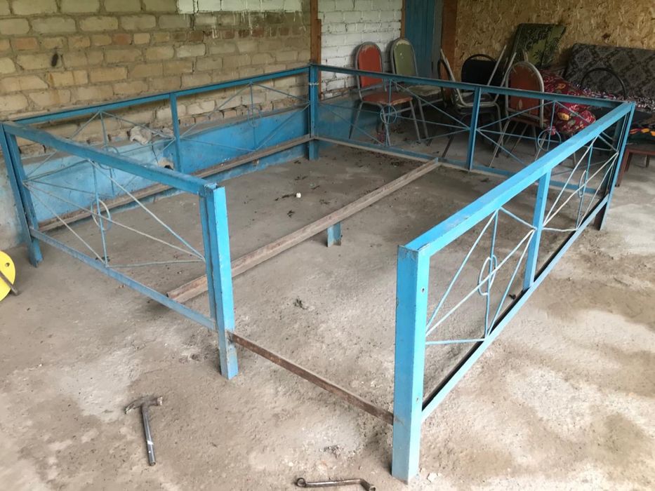 Топчан в продаже