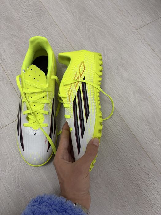 Adidași de fotbal sintetic adidas F50 League TF