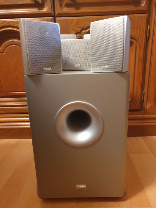 Домашно кино, усилвател, 5 тонколони, буфер , двд