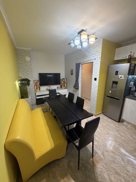 Апартамент 78кв.м. И гараж