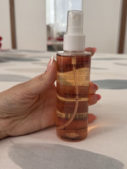Нова козметика Yenges Body Splash Tropical and Rice and shine Toner