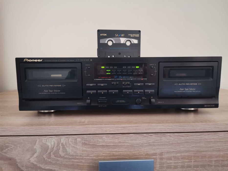 Касетен дек Pioneer ct w208r