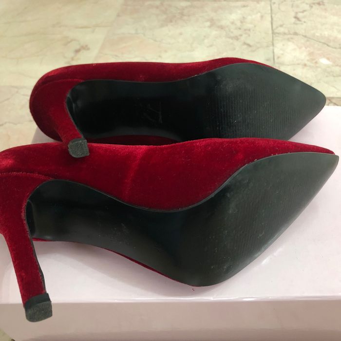 Pantofi Guess originali 37 catifea