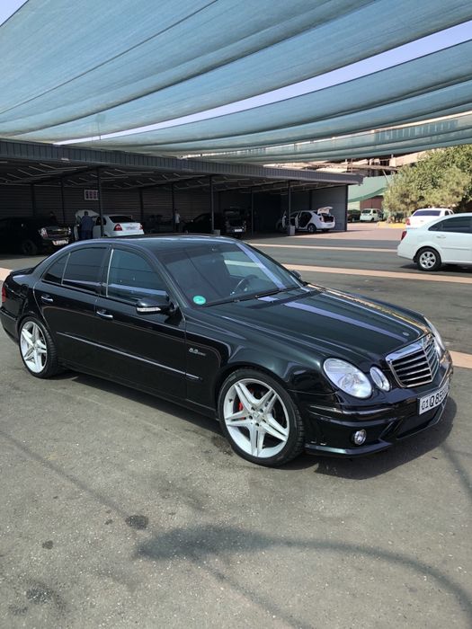 Mercedes benz w211