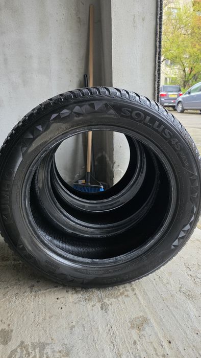 3 броя всесезонни 225/55/18 Kumho Solus 4S HA32