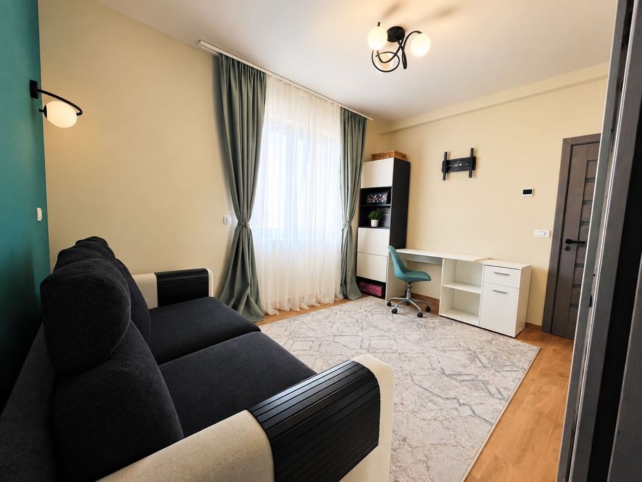 Cameră in apartament pentru stundenta/doamna-coabitare – Dealul Cetății | apartament renovat | grădină + parcare