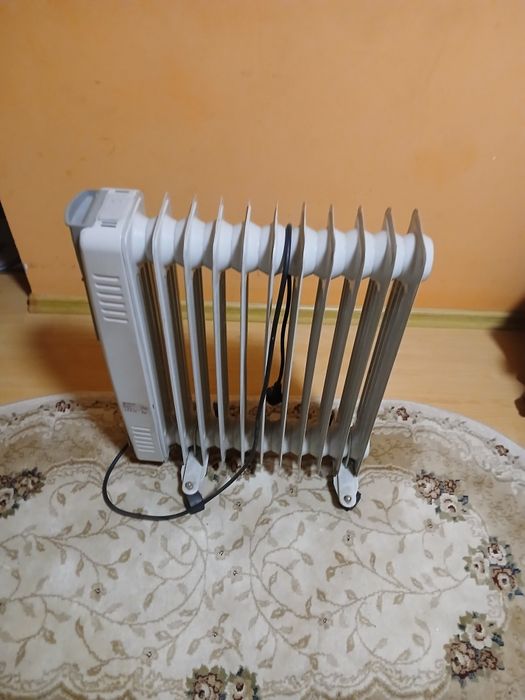 Vând calorifer caldura