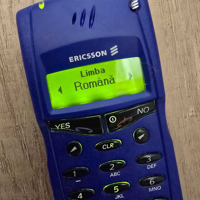 Ericsson T10 Nou in cutie, nefolosit.