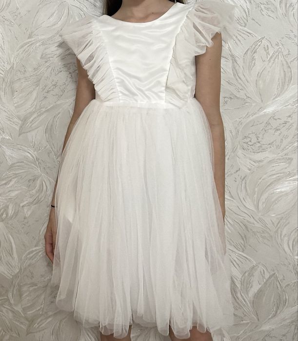 Белое платье для девочки