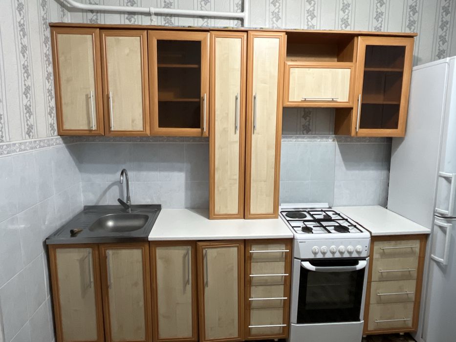 Продам кух гарнитуру бу