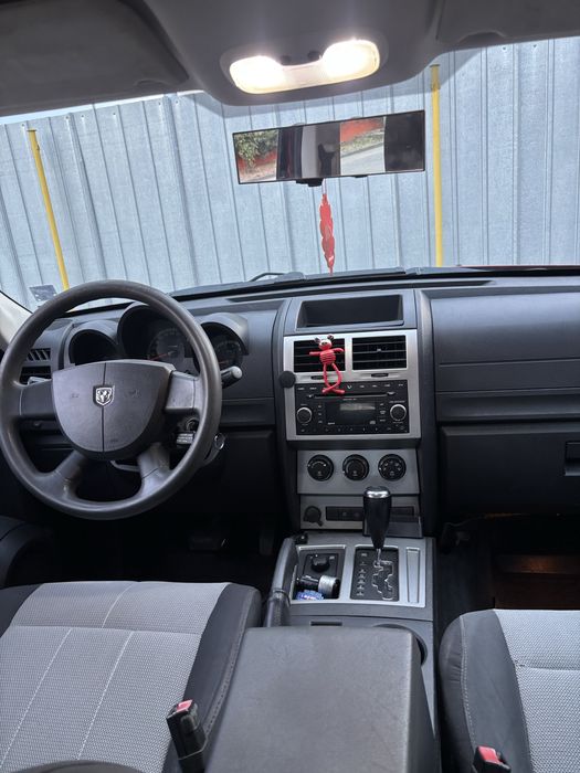 Dodge Nitro 3.7i газ-бенизин