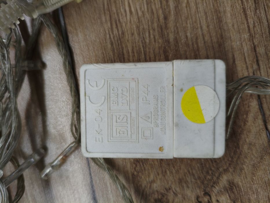 Гирлянды с теплым светом