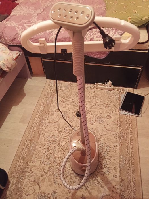 Паровой утюг рабочий