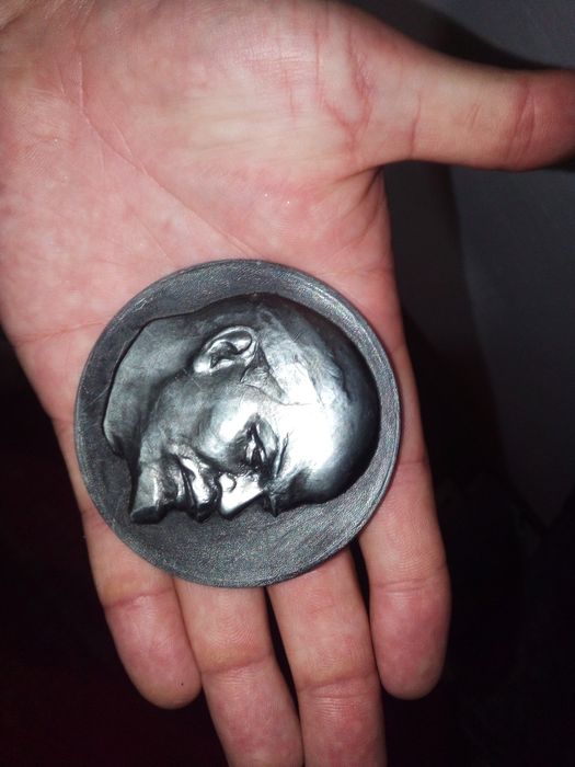 Ленин барельеф 7см.