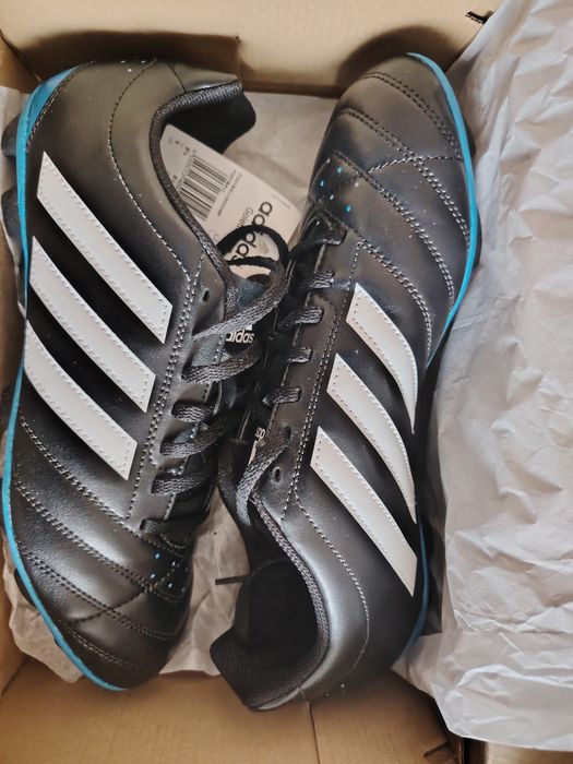 Нови бутонки Adidas Goletto V HG