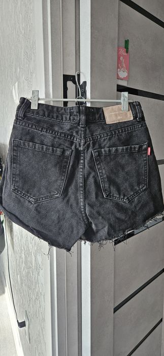 Шорты 40 р в хорошем состоянии