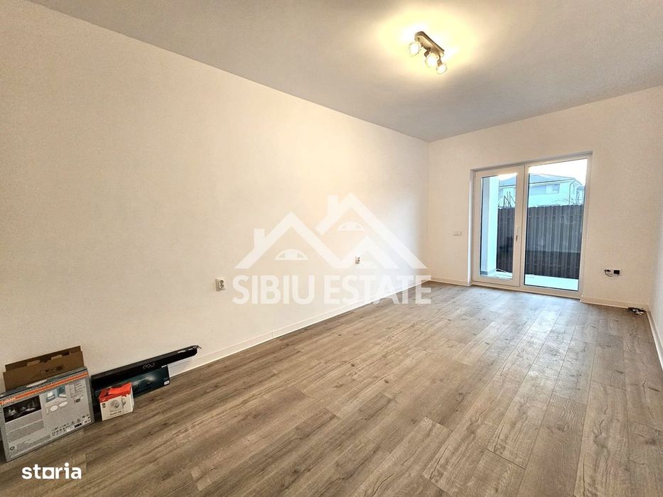 Apartament 2 camere decomandat, 2 parcari