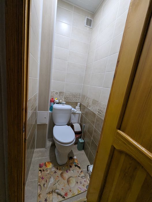 Продается 5 комн квартира