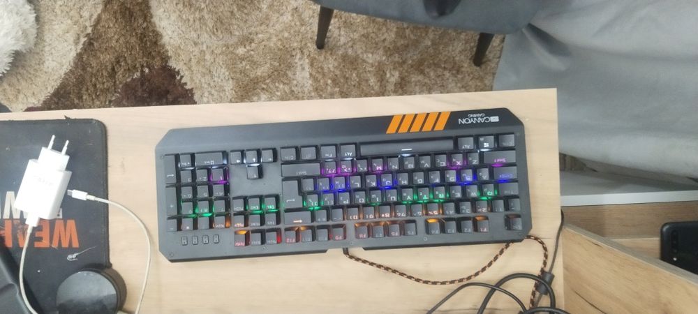 клавиатура CANYON