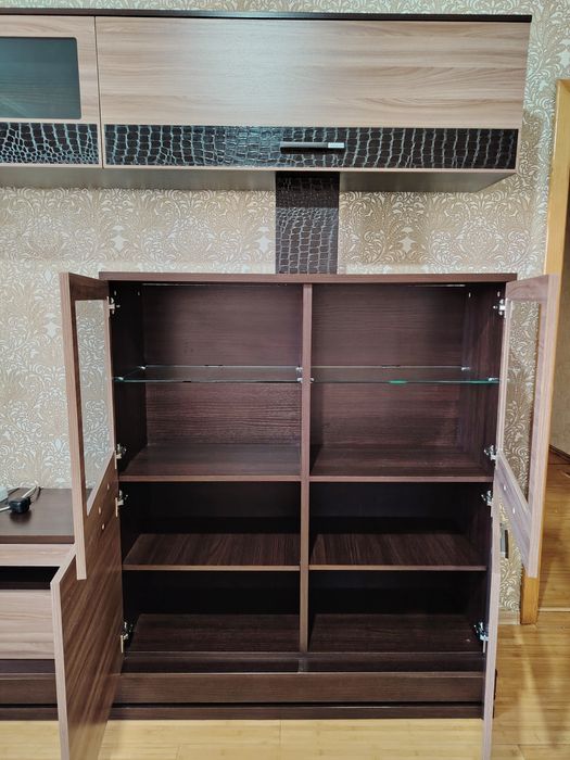 Продам гостевую стенку