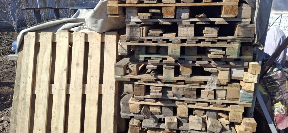 Поддоны, паллеты