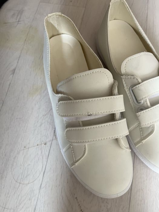 39 размер 2000 тг