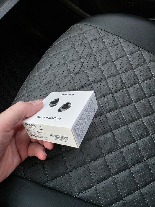 Наушники Samsung Buds Core