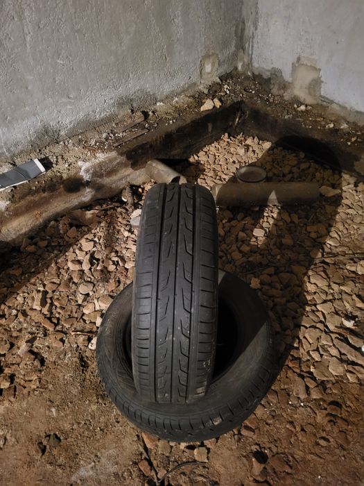 Продам два балонна