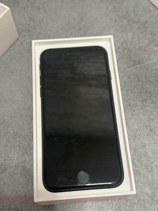 Iphone 7 32GB за части