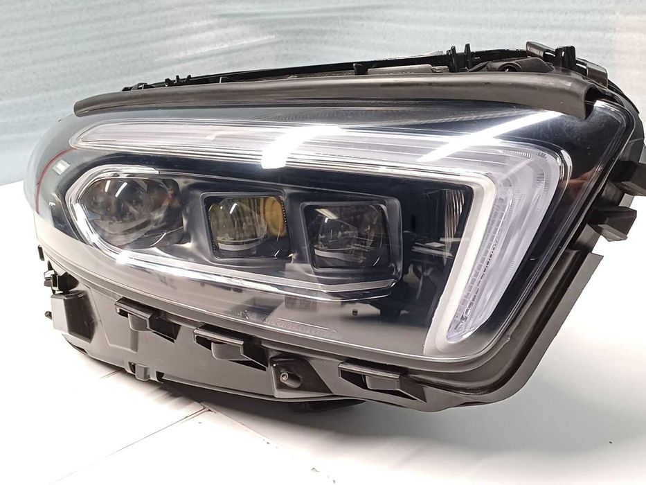 фар ляв и десен фарове Mercedes w177 A klass 2018-2025г. #1020 #1021