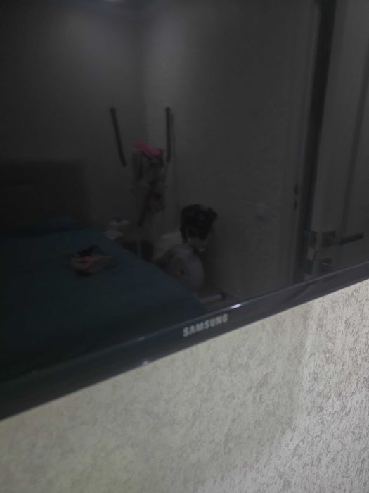 Продам телевизор