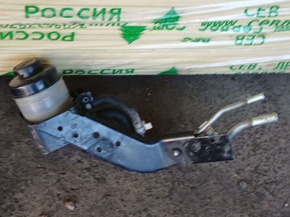 Исузу Запчаст капресор рулевой насос рул