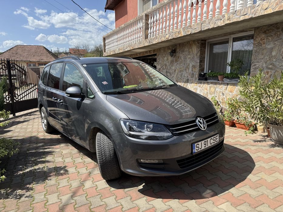 VOLKSWAGEN Sharan