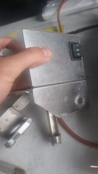 Fast food aparatlari mebilari sotiladi