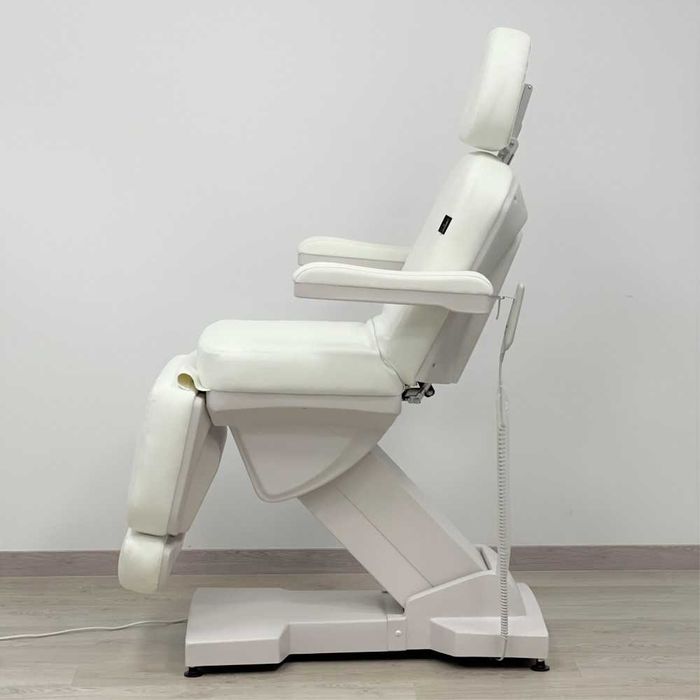 Електрическа кушетка Cristina Plus ( 4 мотора) 200 x 65/85 x 66/110 см