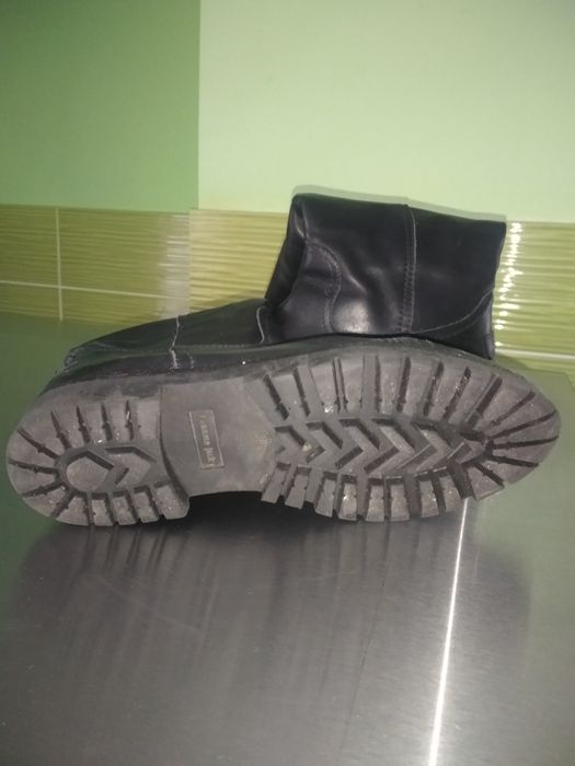 Продам сапоги кожаные