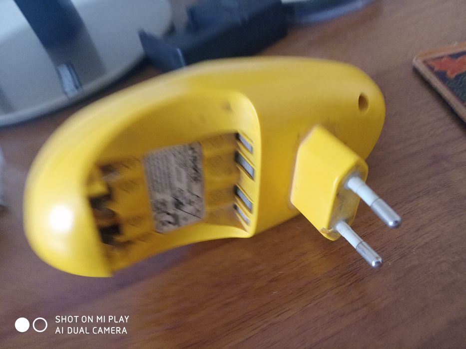 Varta зарядное устройство