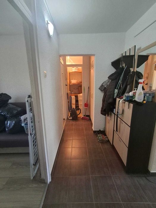 Apartament 4 camere decomandat Burdujeni zona Moldova