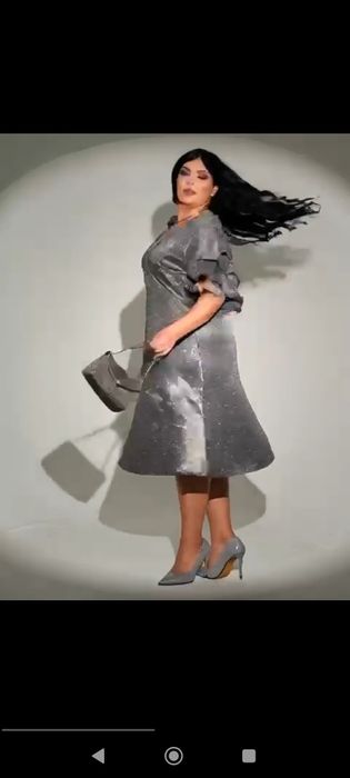 Вечернее шикарное платье